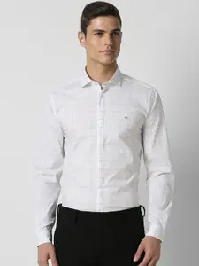 Peter England Checked Slim Fit Classic Formal Shirt