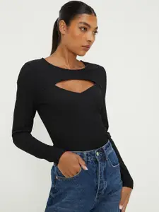 DOROTHY PERKINS Crinkle Cut-Out Top