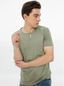 Snitch Green Round Neck T-Shirt