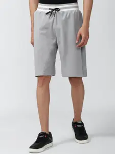 FOREVER 21 Men Mid-Rise Regular Shorts