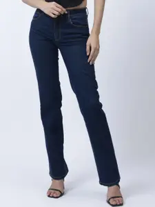 GUESS Women Straight Fit Clean Look Stretchable Jeans