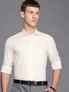 Louis Philippe Classic Textured Cutaway Collar Pure Cotton Formal Shirt