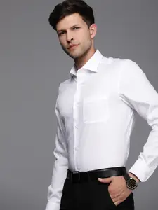 Louis Philippe Solid Classic Fit Pure Cotton Formal Shirt
