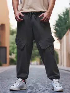 Bewakoof Air 1.0 Men Super Loose Fit Cargo Joggers
