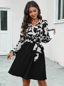 StyleCast White & Black Abstract Printed A-Line Dress