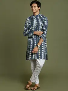 VASTRAMAY Boys Printed Regular Pure Cotton Mandarin Collar Kurta With Pyjamas