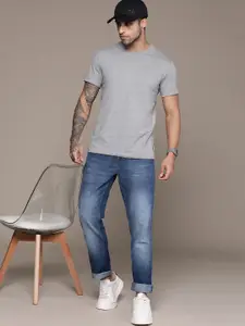 The Roadster Lifestyle Co. Men Slim Fit Light Fade Stretchable Jeans