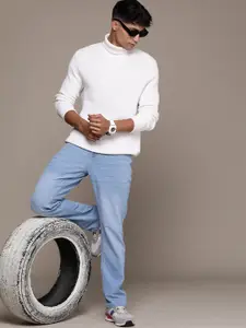 The Roadster Lifestyle Co. Men Slim Fit Light Fade Stretchable Jeans