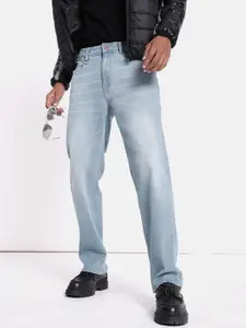 The Roadster Life Co. Men Light Fade Stretchable Jeans