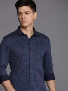 Louis Philippe Sport Pure Cotton Smart Slim Fit Opaque Printed Casual Shirt