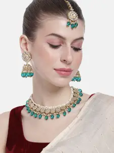 Peora Women Gold-Plated Kundan Studded Necklace with Earrings and Maangtikka