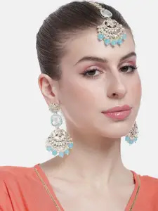 Peora Women Gold-Plated Kundan Studded & Beaded Earrings & Maangtikka Set