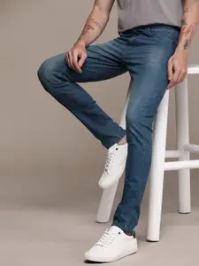 WROGN Men Skinny Fit Light Fade Stretchable Mid-Rise Jeans