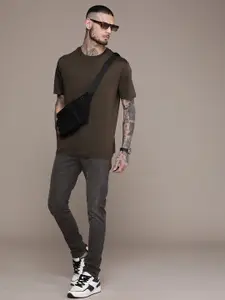 WROGN Men Skinny Fit Light Fade Stretchable Mid-Rise Jeans