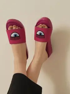 HASTEN Printed Open Toe Flatform Heels