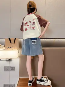 StyleCast Girls Brown Printed Pure Cotton T-shirt With Shorts