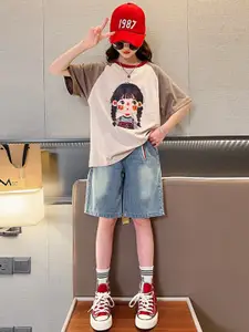 StyleCast Girls Khaki Colourblocked Raglan Sleeves Pure Cotton T-shirt With Shorts