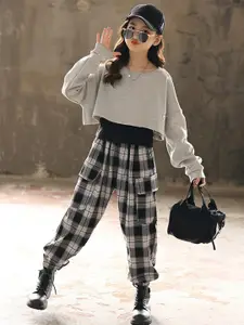 StyleCast Girls Grey Round Neck Top With Pyjamas