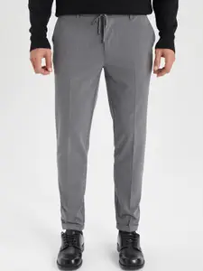 DeFacto Men Mid-Rise Regular Fit Trousers