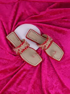 Mochi Ethnic Embellished One Toe Flats