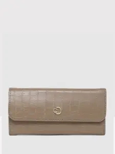 Caprese Textured Leather Envelope Wallet