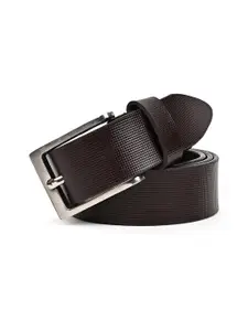 The Roadster Lifestyle Co. Men Brown Textured Leather Belt