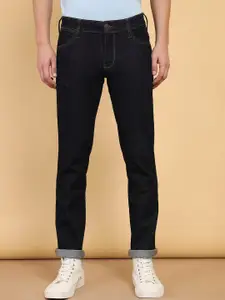 Wrangler Men Skanders Slim Fit Low-Rise Cotton Stretchable Jeans