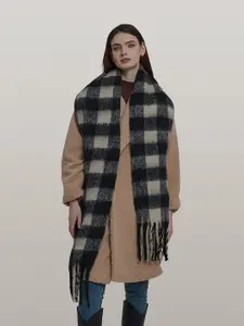 JC Collection Women Checked Scarf With Tasselled Border
