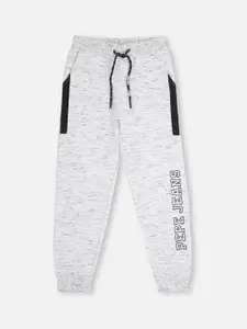 Pepe Jeans Boys Mid-Rise Typography Pure Cotton Joggers