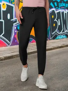 Bewakoof Air 1.0 Men Regular Joggers