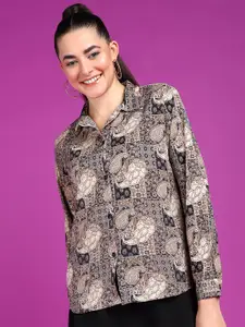 Popwings Paisley Printed Smart Casual Shirt