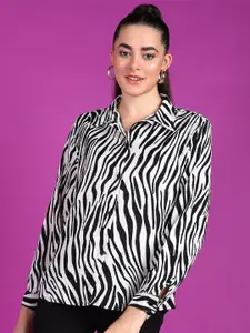 Popwings Smart Bengal Stripes Casual Shirt
