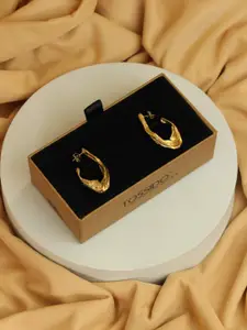 Tossido Gold-Toned Contemporary Hoop Earrings