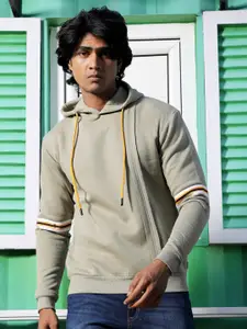 Campus Sutra Hooded Cotton Sweatshirt