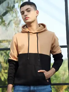 Campus Sutra Colourblocked Hooded Cotton Sweatshirt