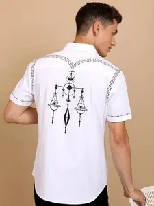 HIGHLANDER Men Graphic Printed Regular Fit Cotton Casual Shirt