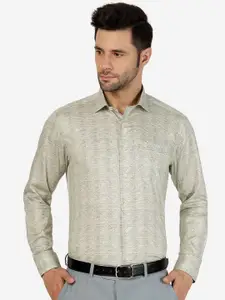 METAL Slim Fit Geometric Printed Pure Cotton Formal Shirt
