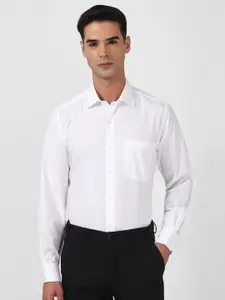 Van Heusen Spread Collar Formal Shirt