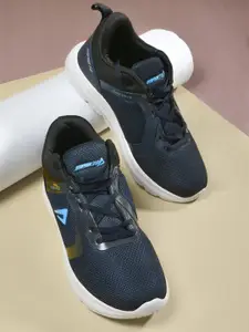 IMPAKTO Men Aqua Grip Breathable Lightweight Running Shoes