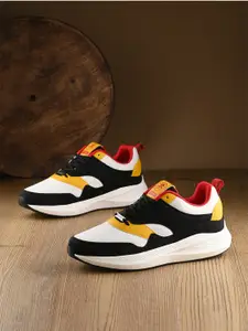 OFF LIMITS Men Mesh Running Shoes