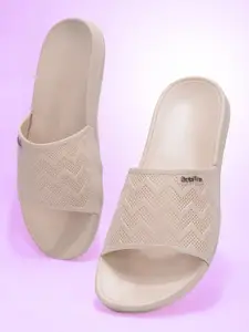 Action EVA Flotter Women Textured Rubber Sliders