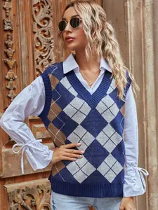 StyleCast V-Neck Geometric Woven Design Sweater Vest