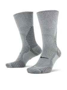 Nike Outdoor Cushioned Crew Calf Length Socks