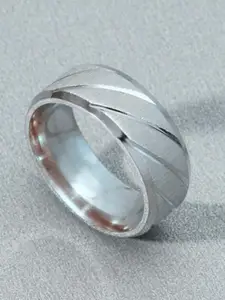 VIEN Men Silver Plated Stainless Steel Twill Band Finger Ring