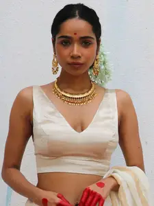 Chidiyaa V Neck Silk Saree Blouse