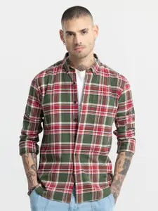 Snitch Green & Red Tartan Checked Cotton Classic Slim Fit Casual Shirt