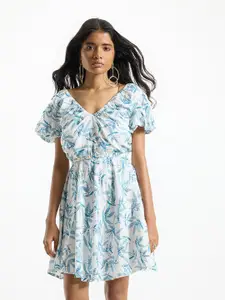 Virgio Floral Printed V-Neck Puff Sleeves Fit & Flare Dress