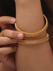 Tarinika Set Of 2 Gold-Plated Bangles