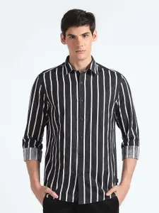 Flying Machine Vertical Striped Slim Fit Cotton Casual Shirt