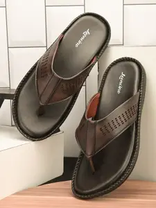 LEONCINO Men Textured Durable Slip Resistance Comfort Sandals